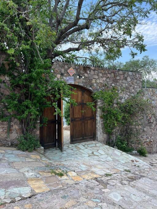 Casa Moly